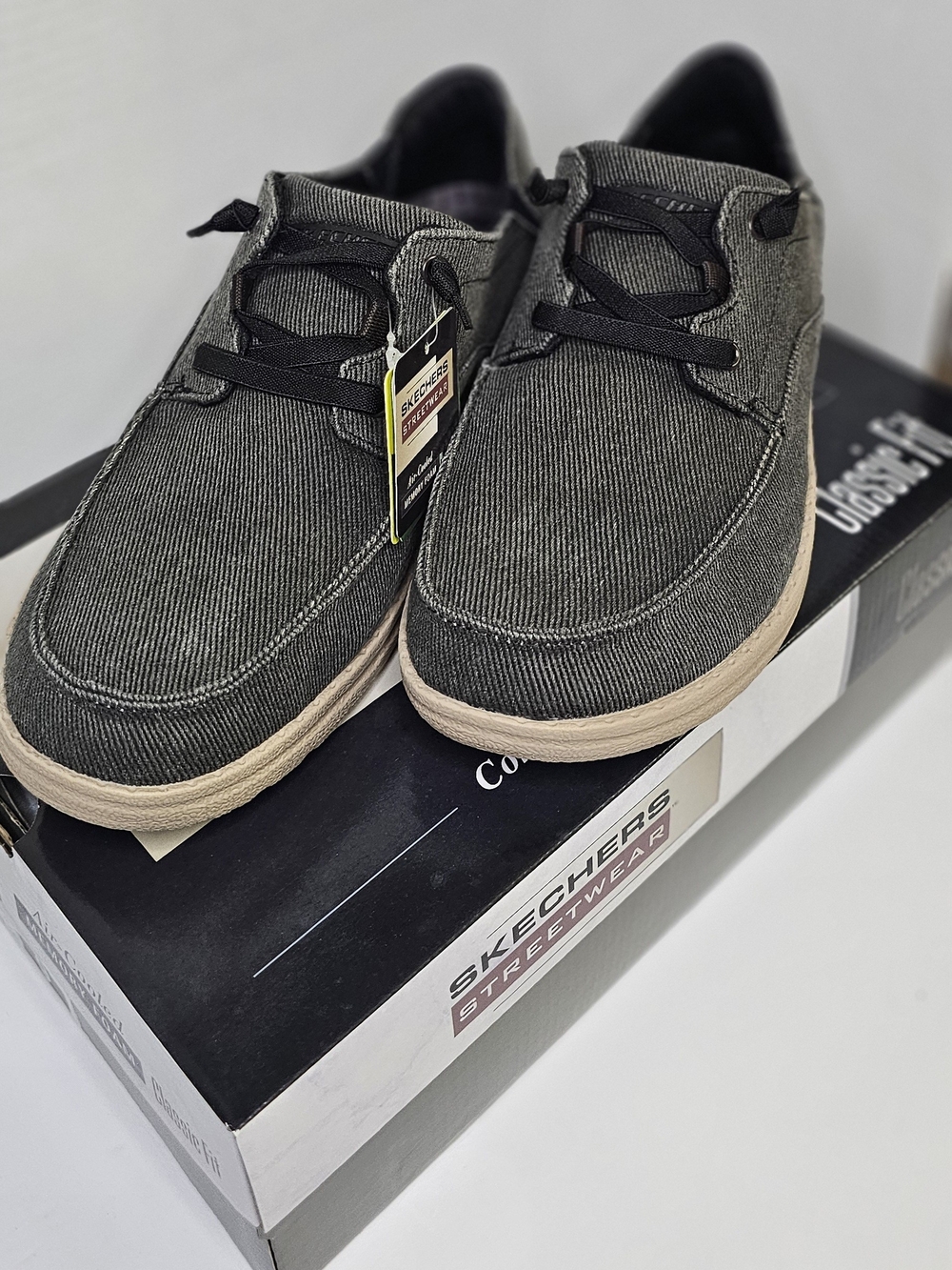 Skechers Men's Melson Air-Cooled Memory Foam Slip-On Shoe Size 9 Black NEW WBOX